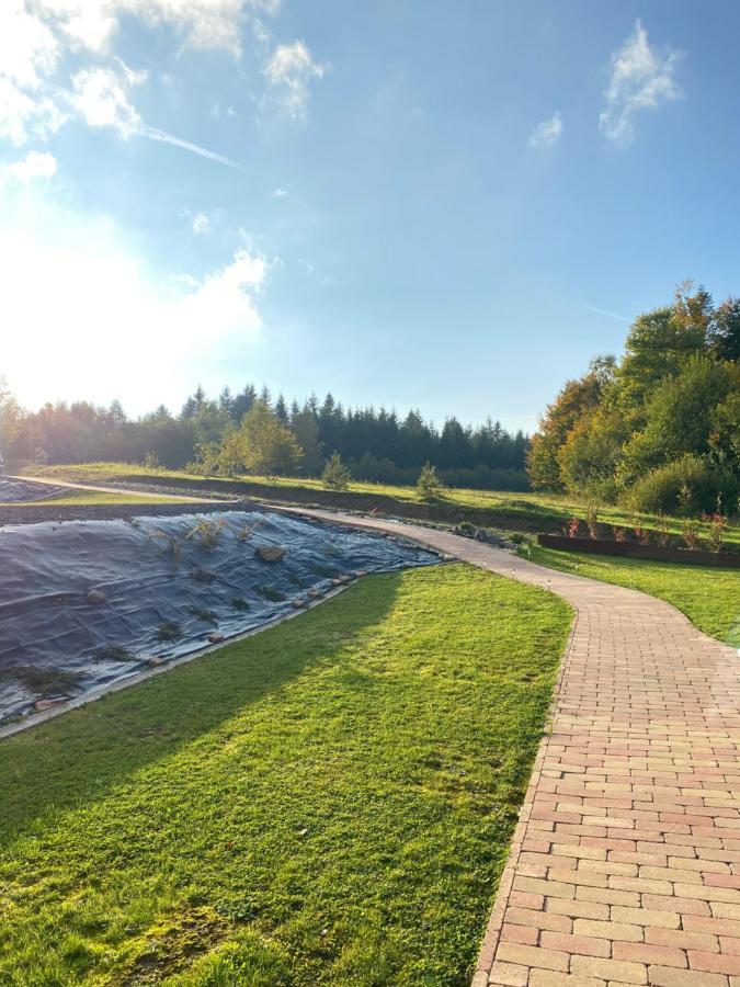 Chata Derikovo Gaboltov Buitenkant foto